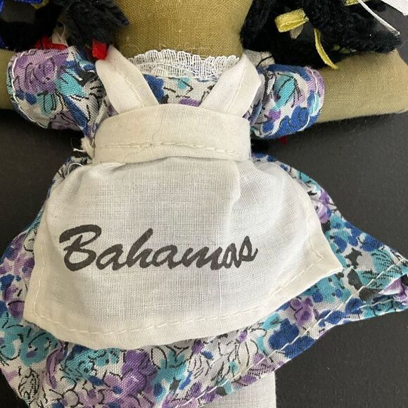 Vintage Bahamas Souvenir Local Ethnic Pin Up Girl Clothes Black Hair with Bows - Picture 3 of 7